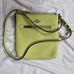 NWOT Coach Mini Rowan File Bag pale lime